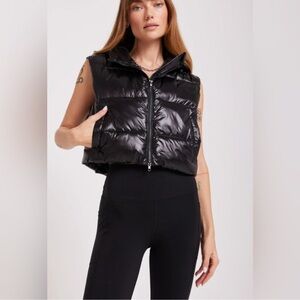 NWOT SPIRITUAL GANGSTER Stella Black Metallic Cropped Puffer Vest